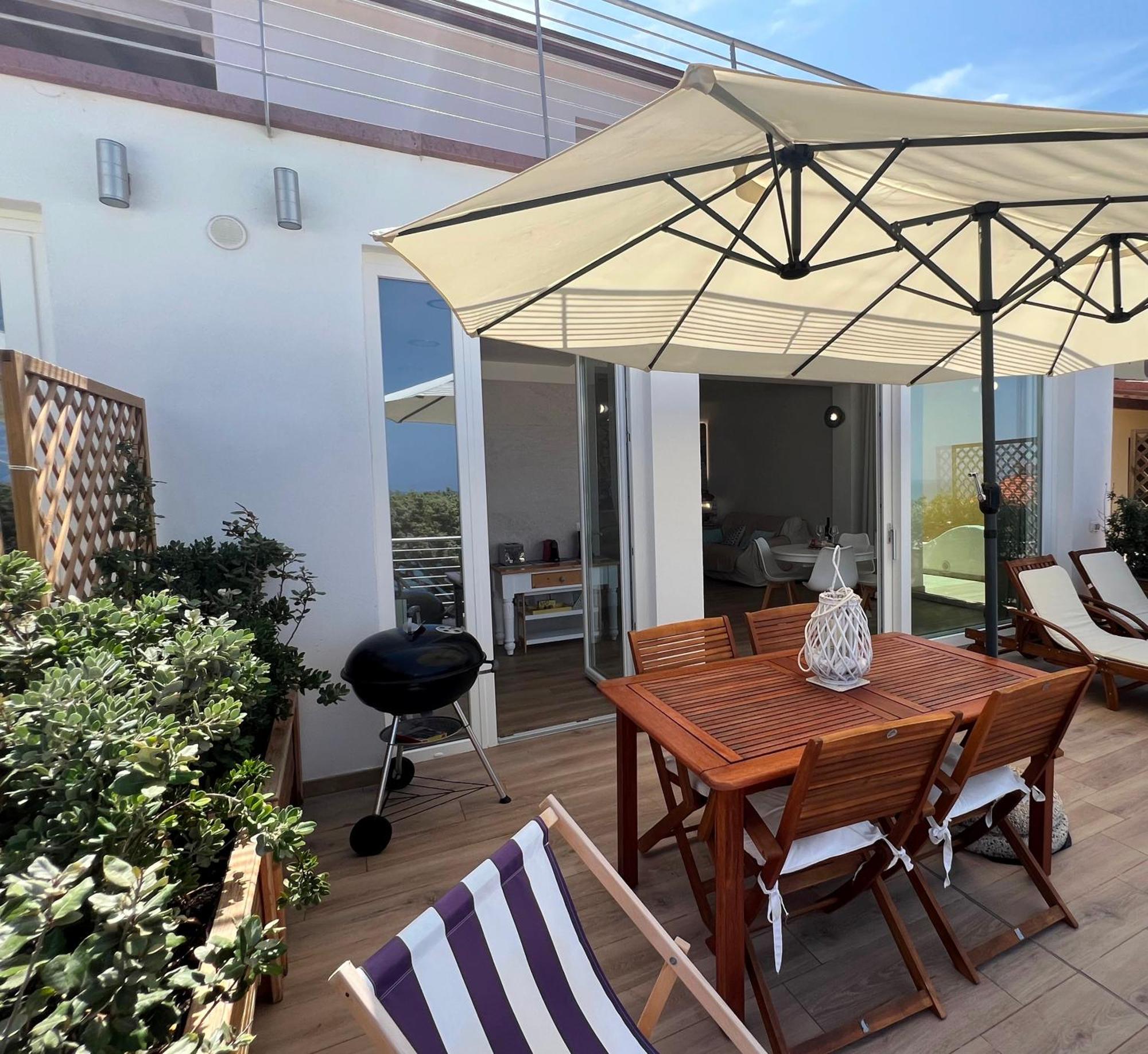 Alba Stupendo Appartamento In Villa Fronte Mare - Golfo Dell'Asinara - Internet Free ヴァッレドーリア エクステリア 写真